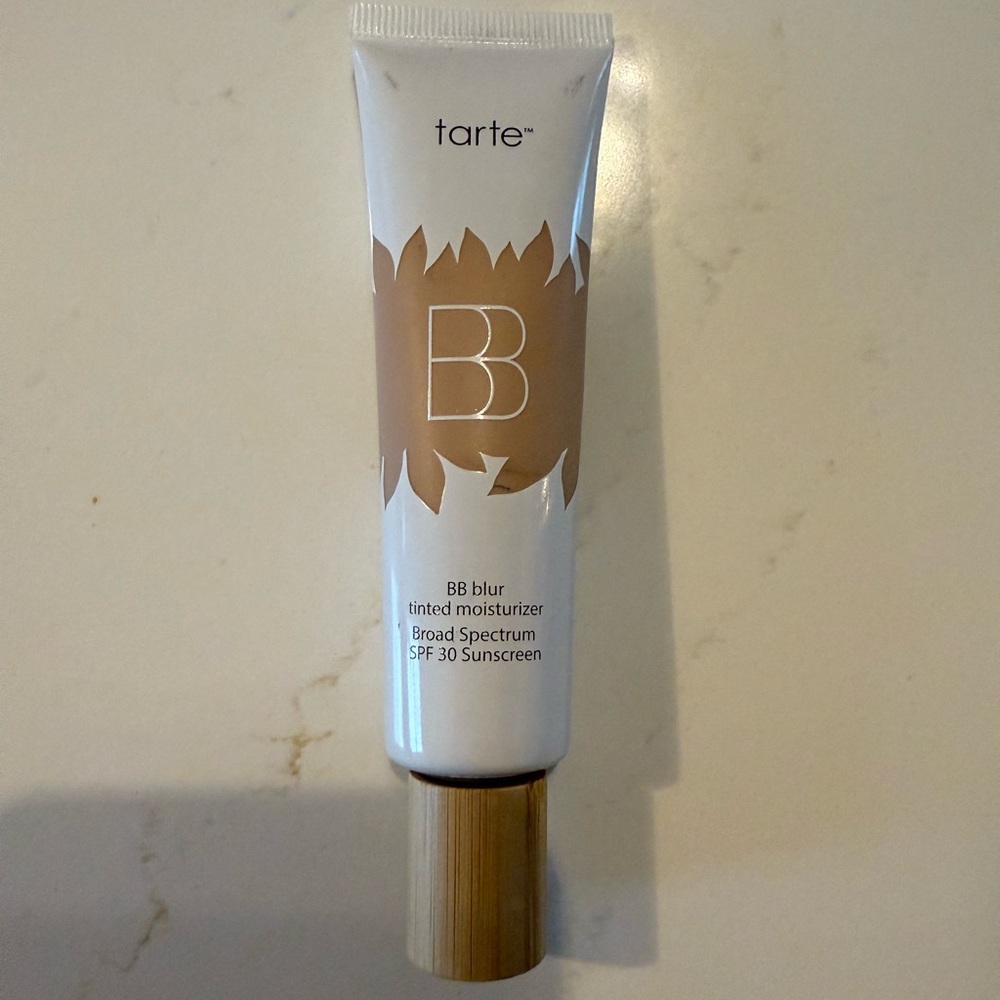 Tarte BB Blur Tinted Moisturizer